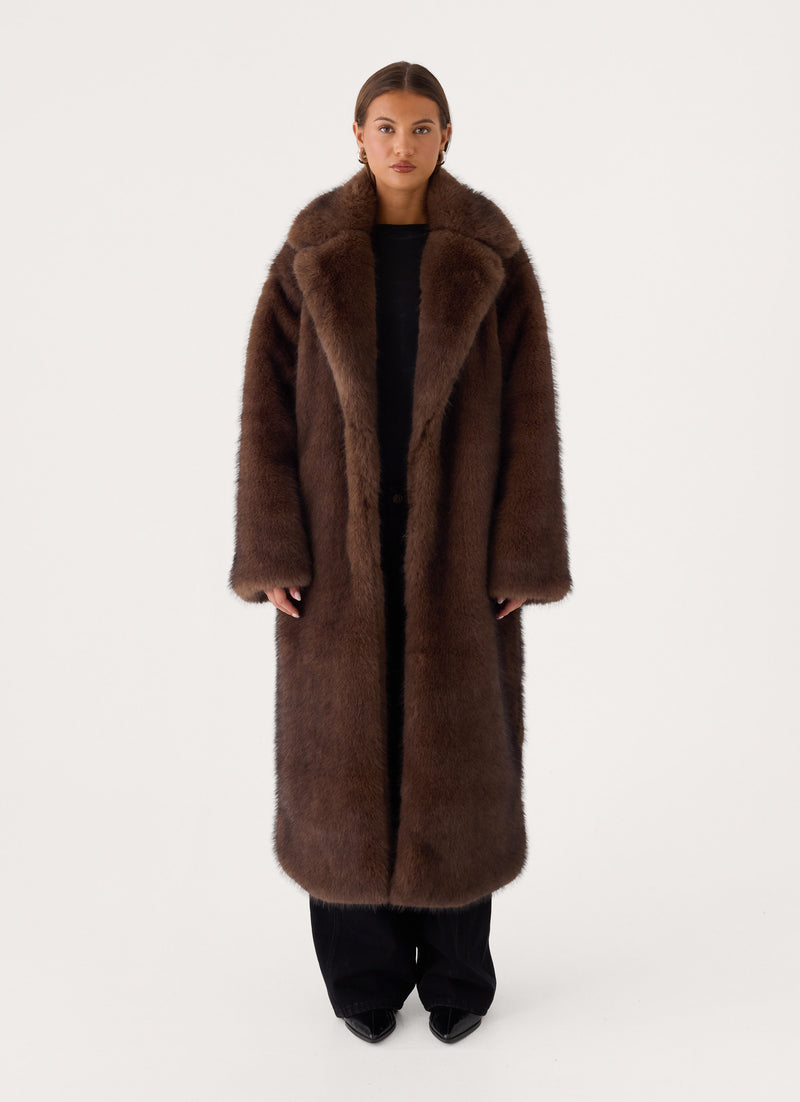 Aspen Avenue Faux Fur Coat - Chocolate