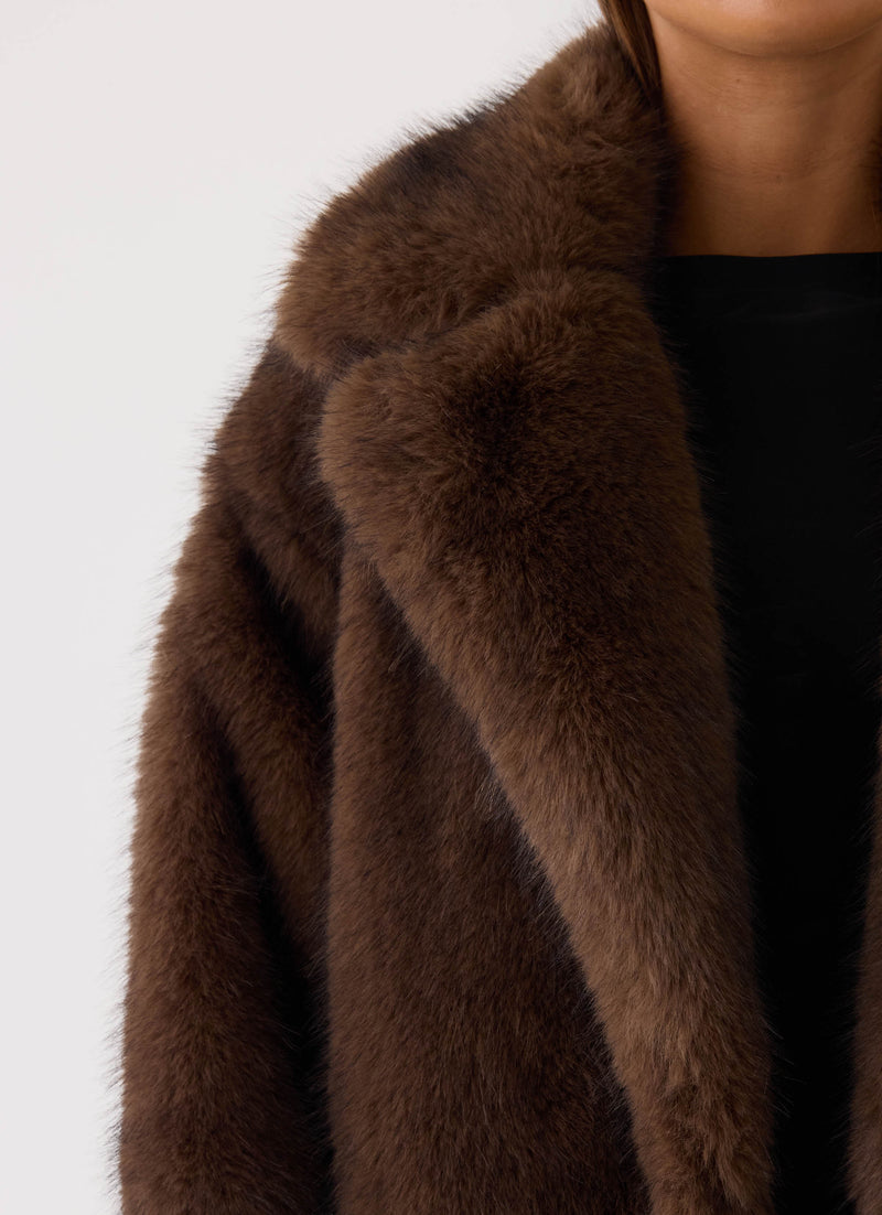 Aspen Avenue Faux Fur Coat - Chocolate