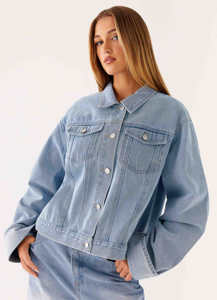 ★maloupe★OVERSIZE DENIM SHORT JACKE Back Again Oversized Denim Jacket - Light Wash Blue – Peppermayo
