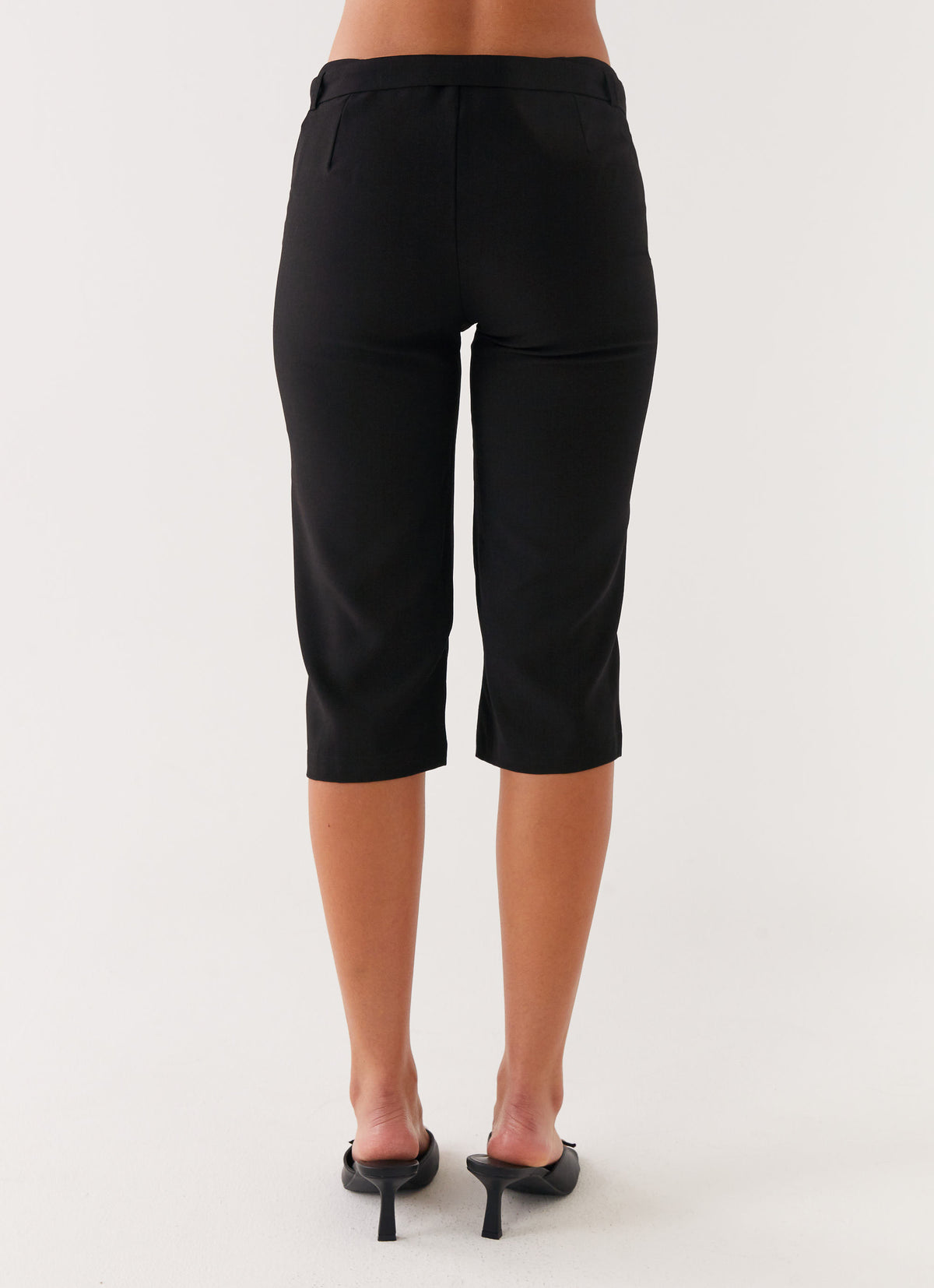 Banks Capri Pants - Black