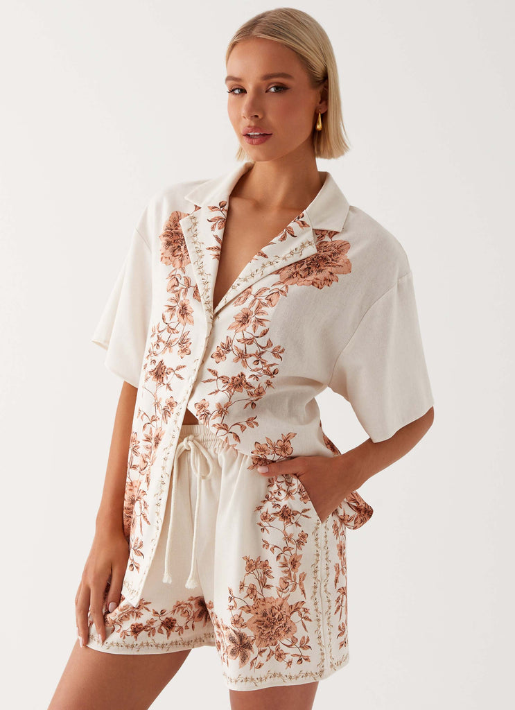 Womens Dreamy Days Linen High Waister Shorts in the colour Ivory in front of a light grey background
