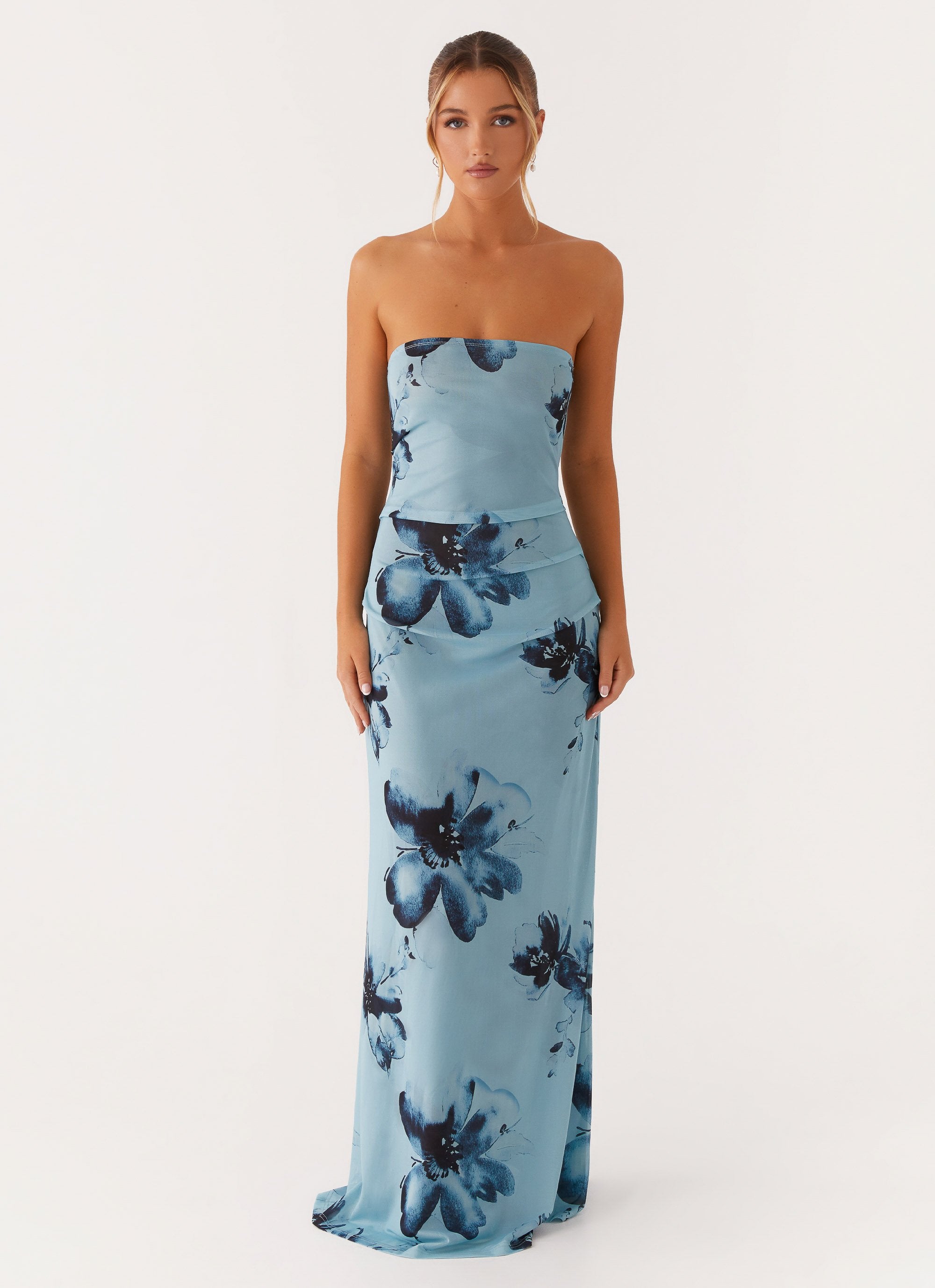 Field Of Dreams Maxi Dress - Blue Black Floral – Peppermayo