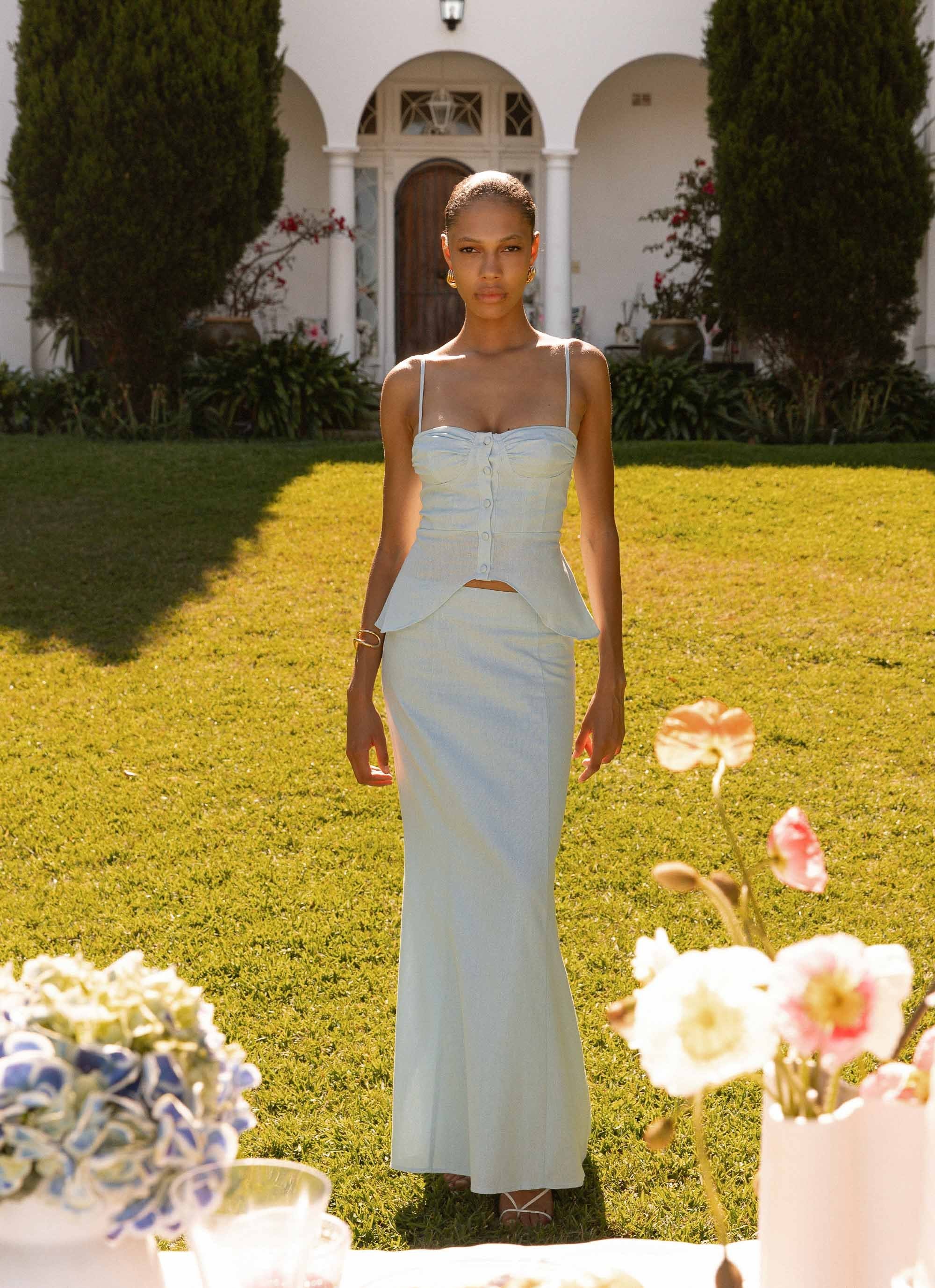 Keep Moving Gathered Bust Top - Blue – Peppermayo