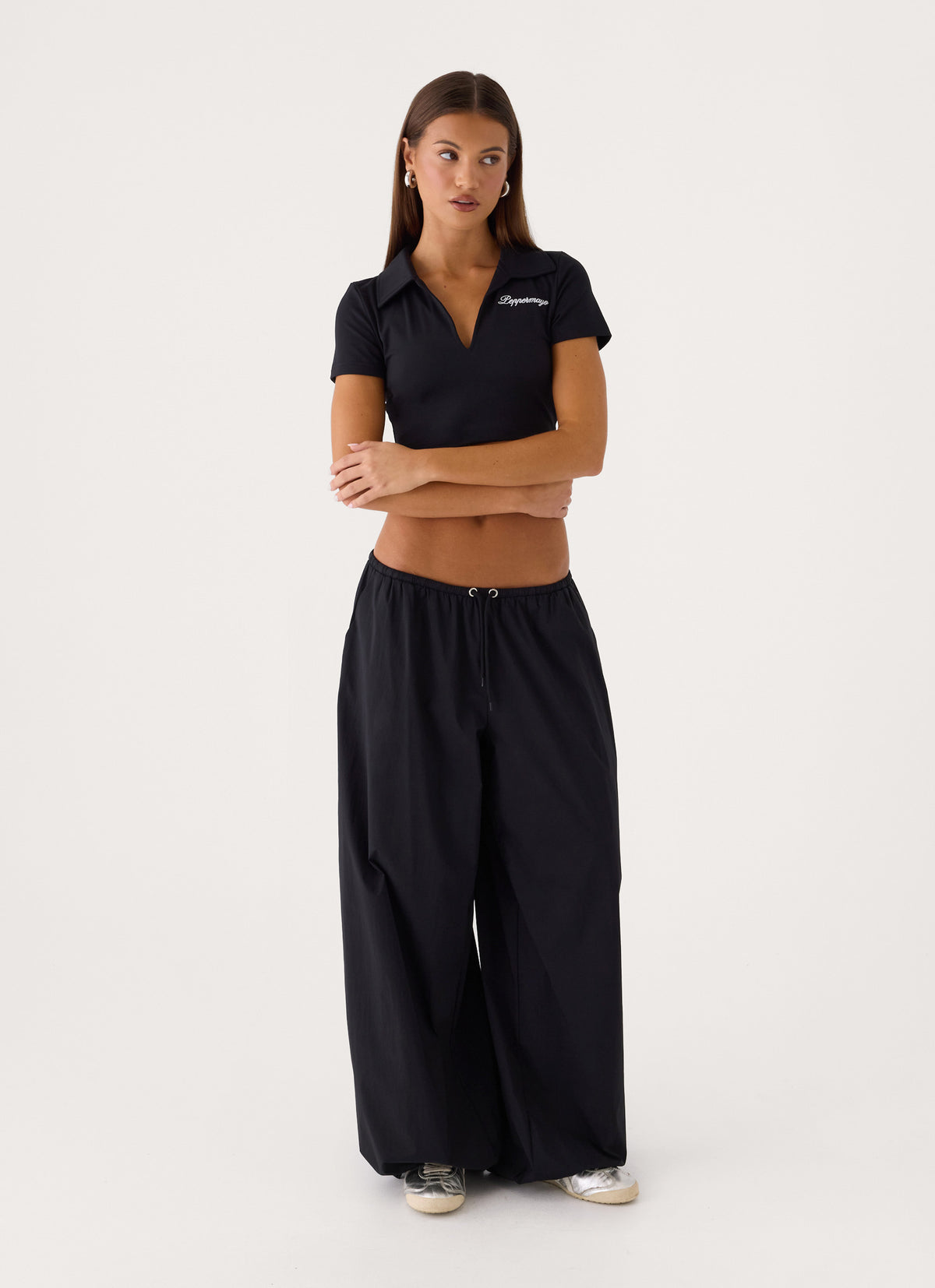 Main Character Parachute Pants - Black