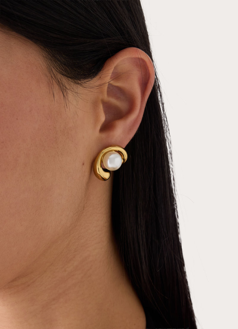 Pearl Promise Earrings - Gold Pearl