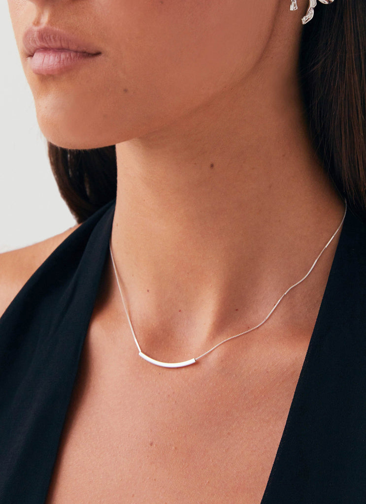 Womens Simplicity Chain Necklace in the colour Silver in front of a light grey background