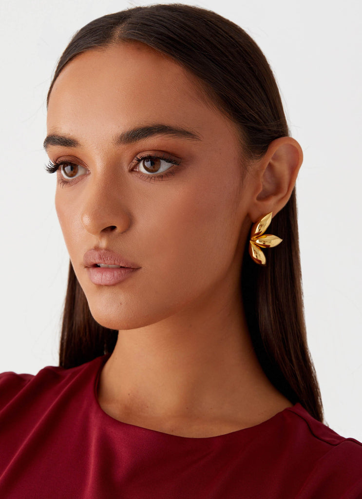 Priya Earrings - Gold