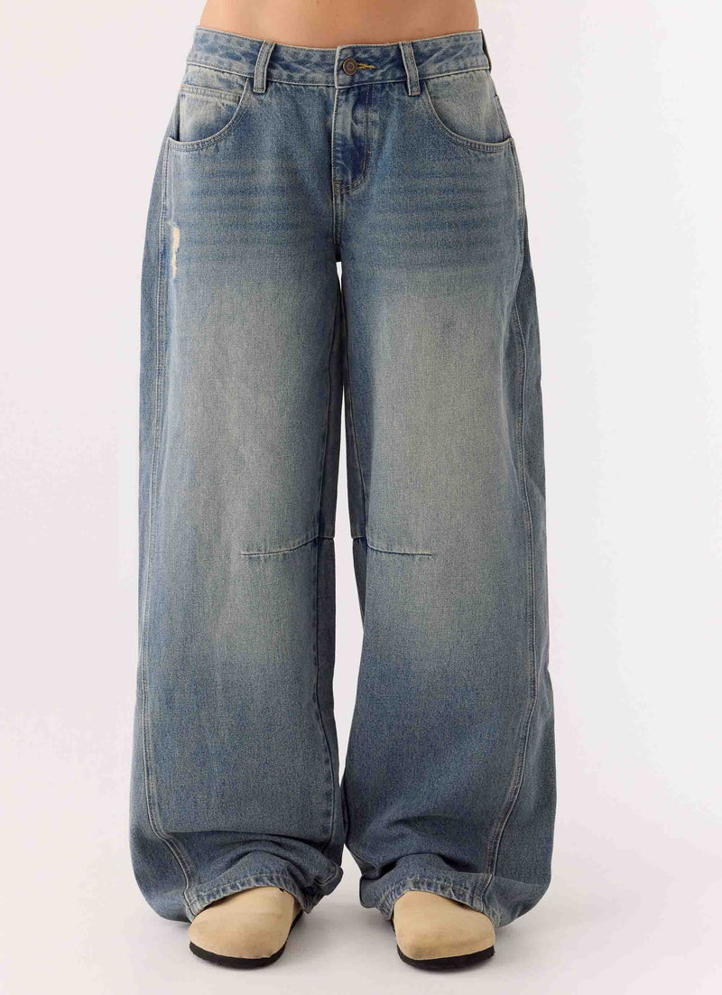 Waylon Low Rise Jeans - Mid Wash Blue