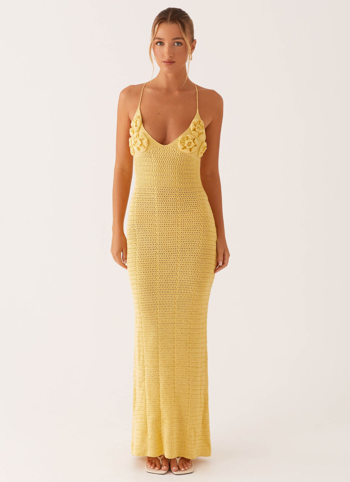 crochet zara dress Red Featuring crochet flower detail on the front. Zara crochet dress | Cross