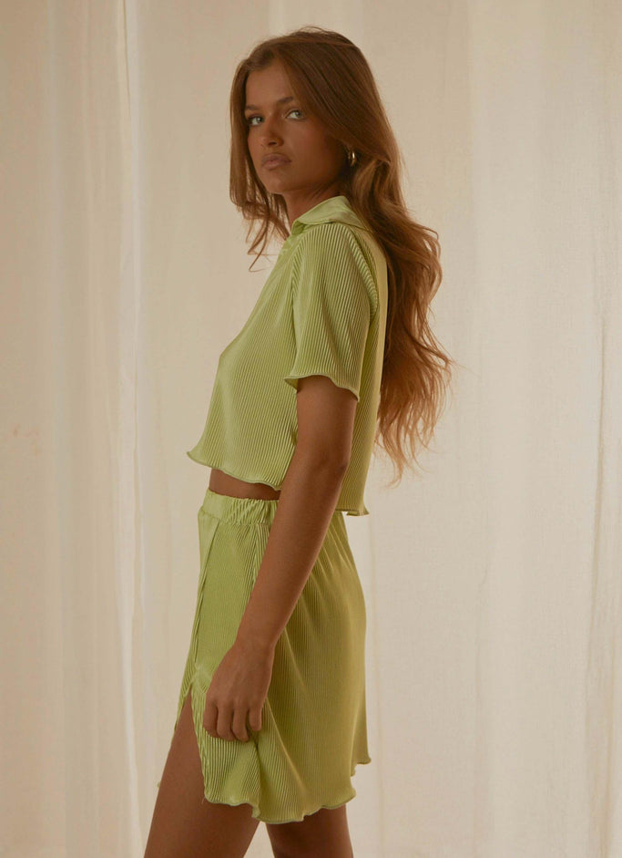 Sun Downer Cropped Shirt - Lime Green
