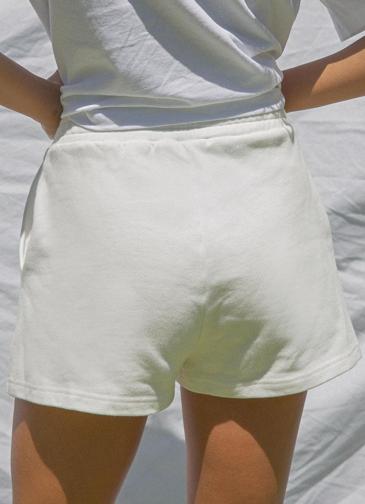 Suite Shorts - White - Peppermayo