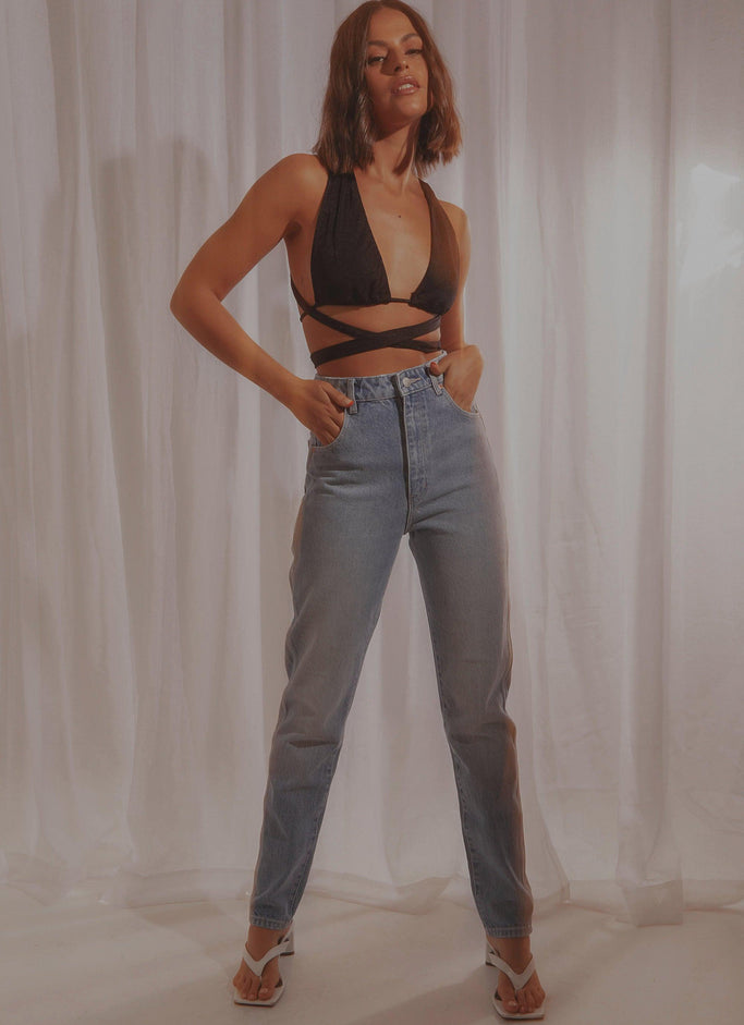 90s mom jeans outfit  90s fashion outfits, Fashion outfits, 90s