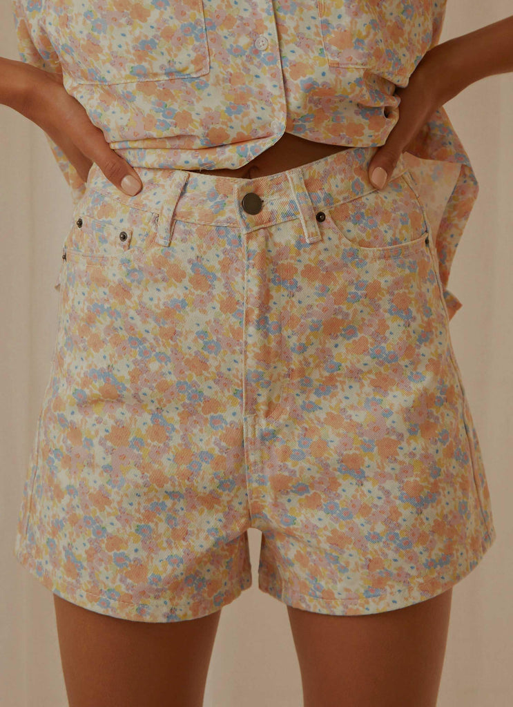 Jean Short - Peach Floral - Peppermayo