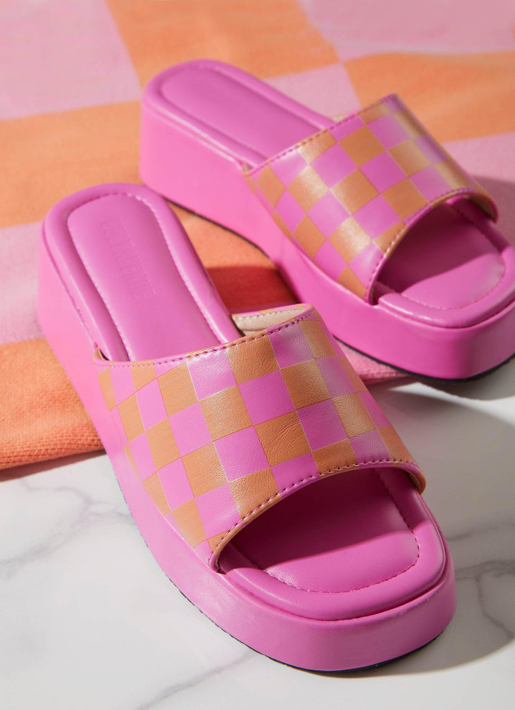 Cindy Mule - Pink and Orange Checkerboard - Peppermayo