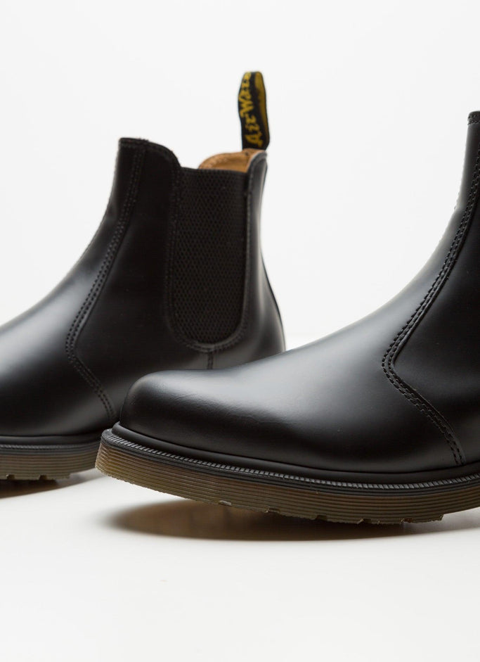 2976 Smooth Chelsea Boot - Black