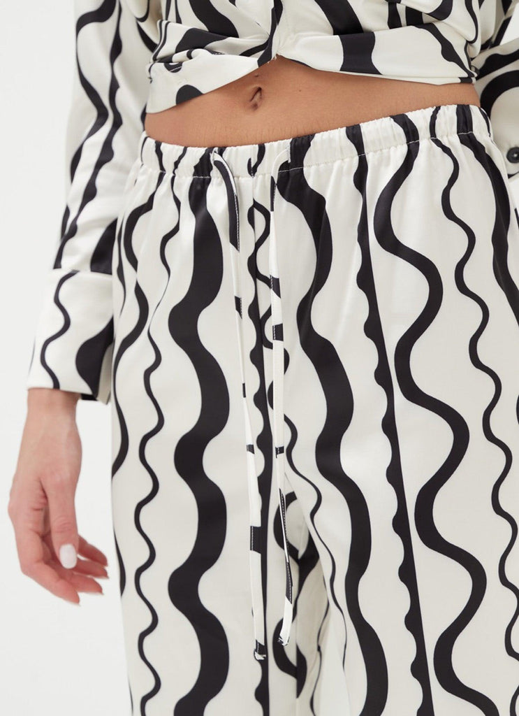 Neviah Trousers - Wave Print - Peppermayo