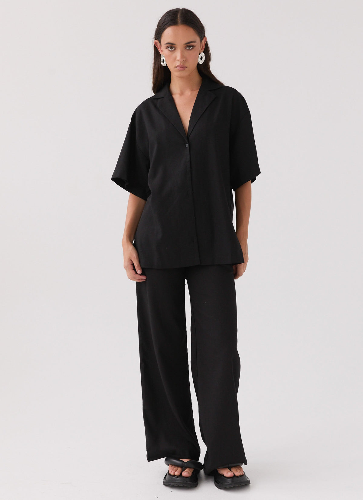 Roll with Me Linen Oversized Shirt - Black