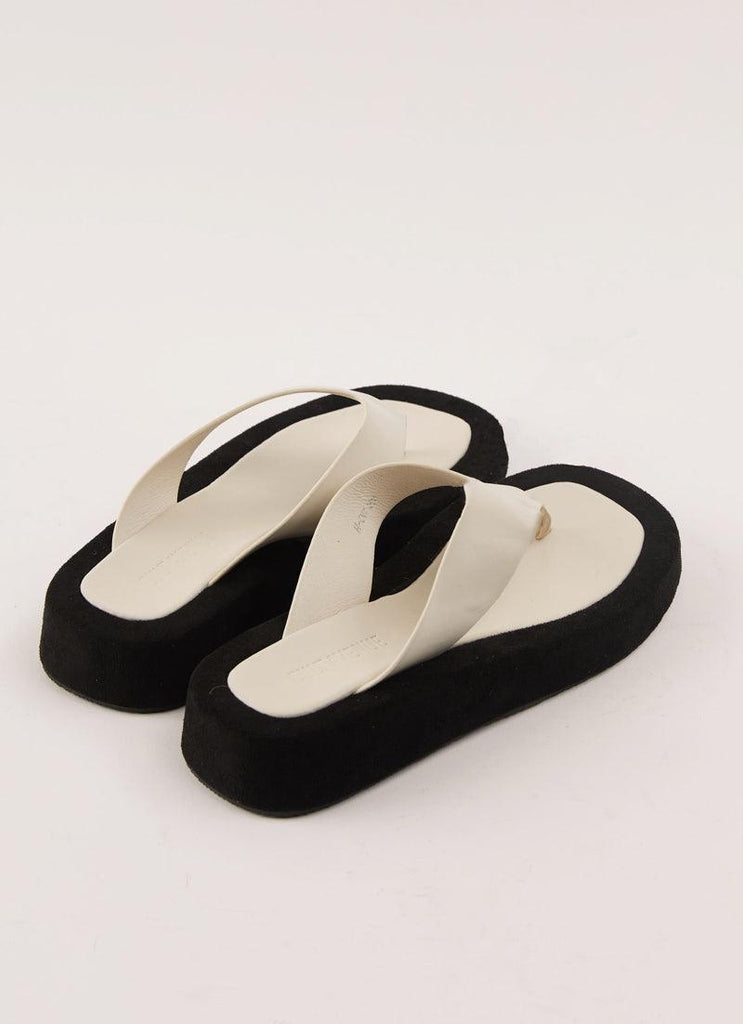 Style Muse Sandal - Ivory - Peppermayo