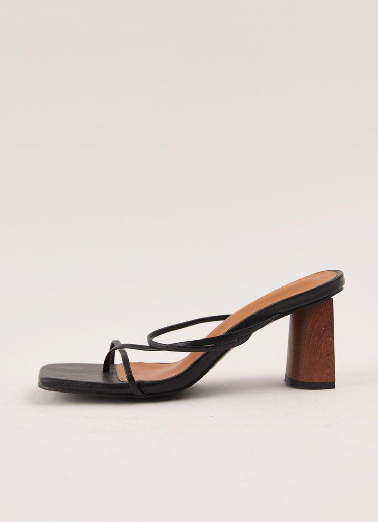 Willow Strappy Mule - Black - Peppermayo