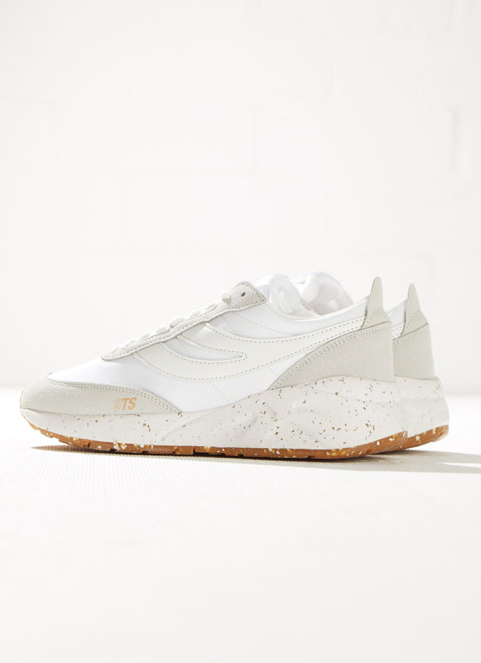 4089 Training Vegan Leather Sneaker - White Avorio