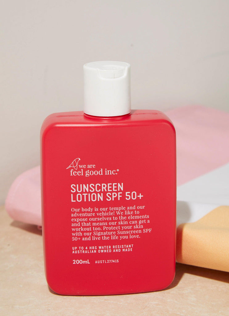 Signature Sunscreen Lotion SPF50+ 200ml - Multi - Peppermayo