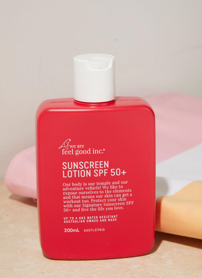 Signature Sunscreen Lotion SPF50+ 200ml - Multi