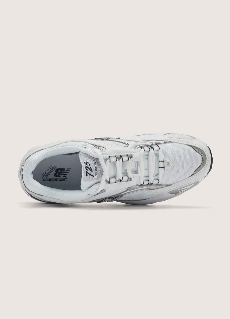 725 Sneaker - Metallic Silver - Peppermayo