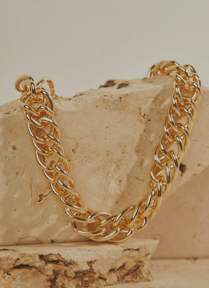 Madison Ave Necklace - Gold