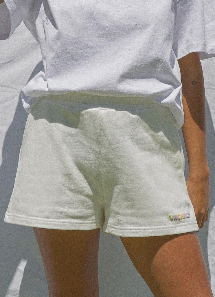 Suite Shorts - White - Peppermayo